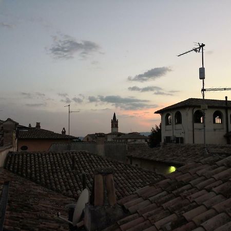 Appartamento Giusy Foligno Exterior foto